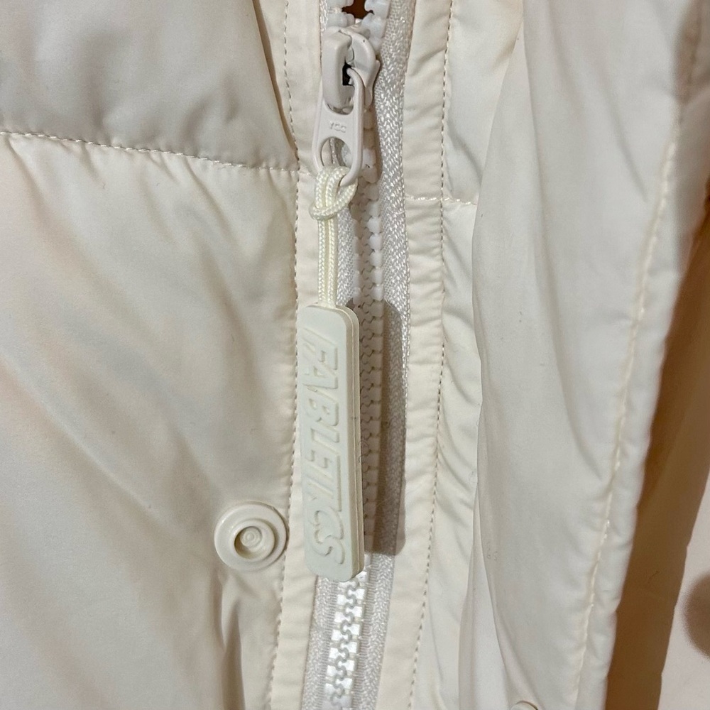 Fabletics Ivory Puffer Jacket Size Small | Cozy Winter Coat - Picture 7 of 9